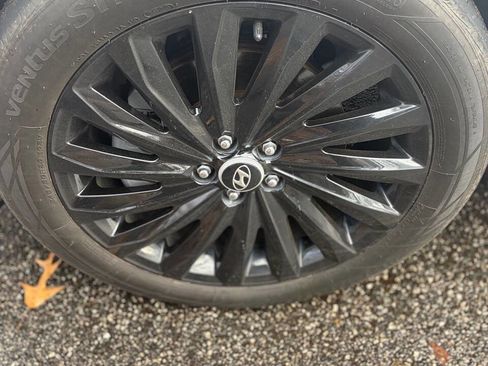 Used 2024 Hyundai Palisade Calligraphy image 5