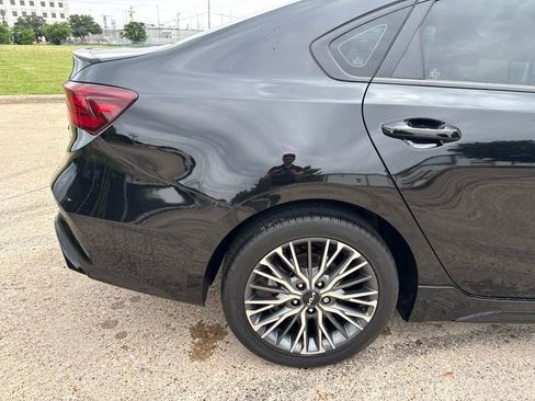 Used 2022 Kia Forte GT-Line FWD image 6