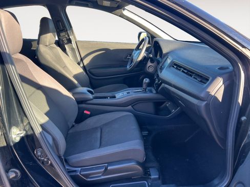 Used 2019 Honda HR-V Sport image 15