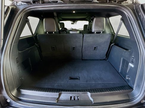 Used 2021 Ford Expedition Max Limited image 30