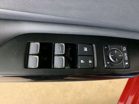 Certified 2025 Lexus ES 350 w/ Accessory Package (Z2) FWD image 18