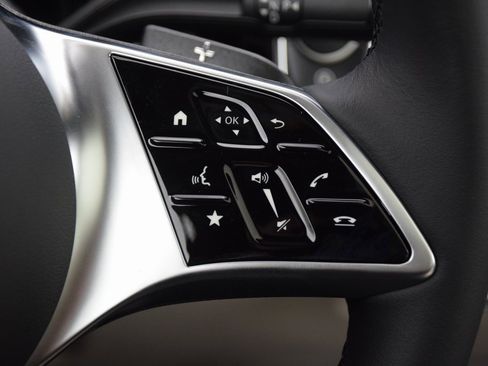 New 2026 Mercedes-Benz GLA 250 image 23