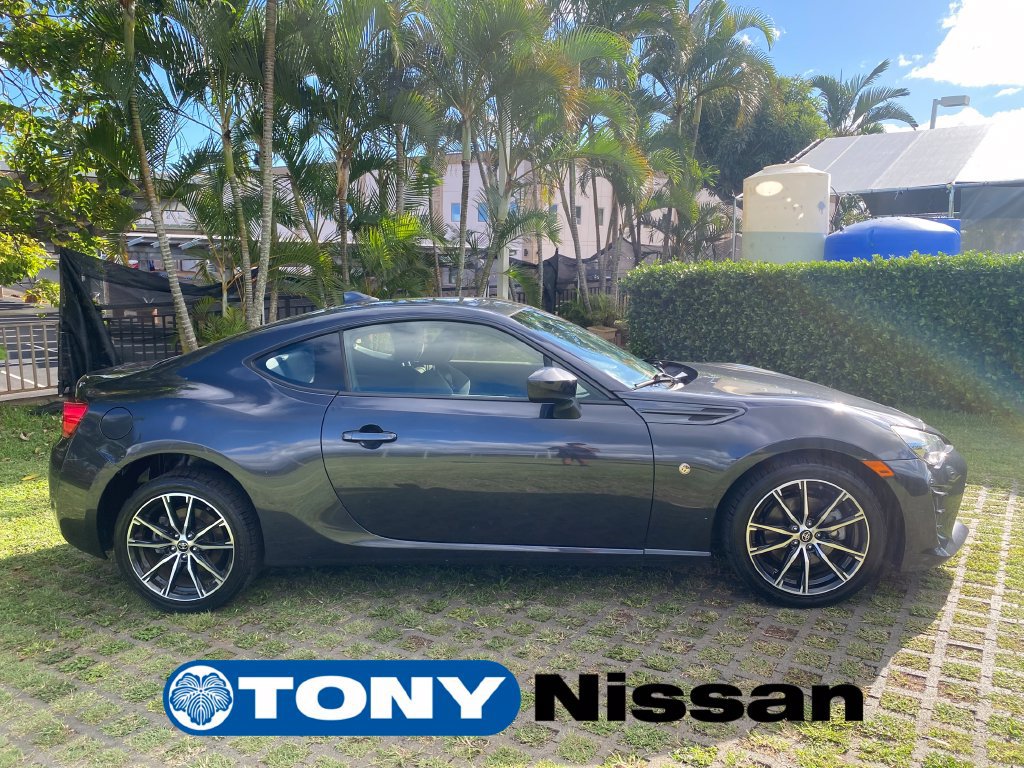 Used 2019 Toyota 86 RWD image 8