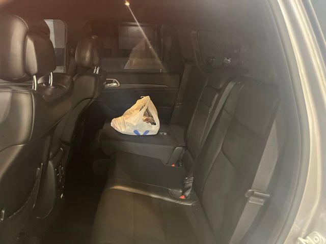 Used 2020 Jeep Grand Cherokee Altitude RWD image 14