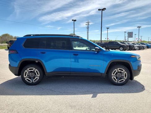 New 2026 Jeep Cherokee Limited AWD/4WD image 7