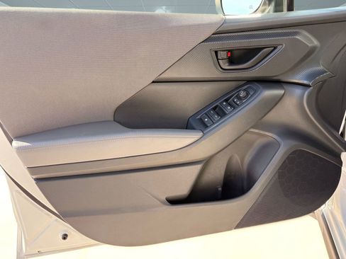 Used 2024 Subaru Crosstrek 2.0i Premium image 20