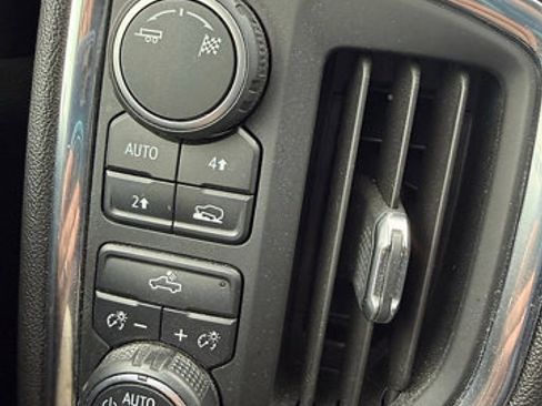 Used 2019 Chevrolet Silverado 1500 LT w/ All-Star Edition image 23