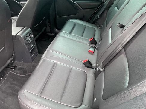 Used 2014 Volkswagen Tiguan SE FWD image 4