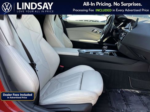 Used 2020 BMW Z4 sDrive30i w/ Convenience Package RWD image 12