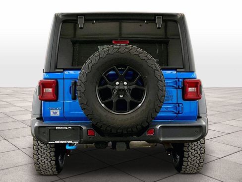 Used 2024 Jeep Wrangler Unlimited AWD/4WD image 4