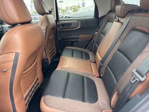 Used 2025 Ford Bronco Sport Outer Banks w/ Outer Banks Tech Package+ AWD/4WD image 11