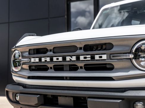 Used 2024 Ford Bronco Big Bend AWD/4WD image 16