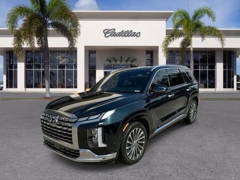 Used 2024 Hyundai Palisade Calligraphy image 1