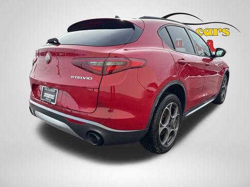 Used 2022 Alfa Romeo Stelvio Ti image 7