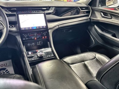 Used 2022 Jeep Grand Cherokee Limited 4xe AWD/4WD image 28
