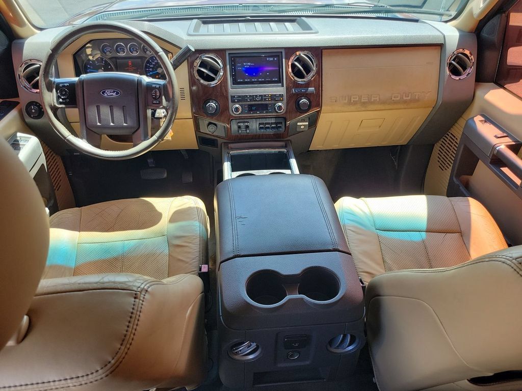 Used 2011 Ford F250 Lariat w/ Lariat Interior Pkg AWD/4WD image 18