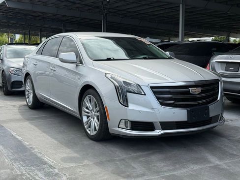 Used 2019 Cadillac XTS Luxury image 1
