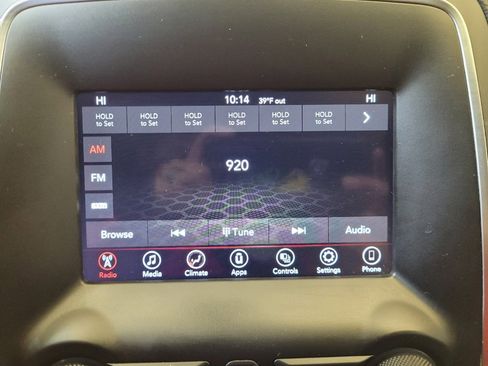 Used 2019 Dodge Durango SXT image 25