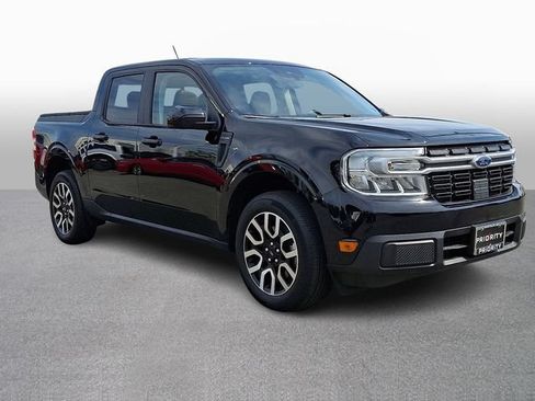Used 2024 Ford Maverick Lariat AWD/4WD image 3