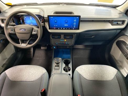New 2025 Ford Maverick XLT image 10