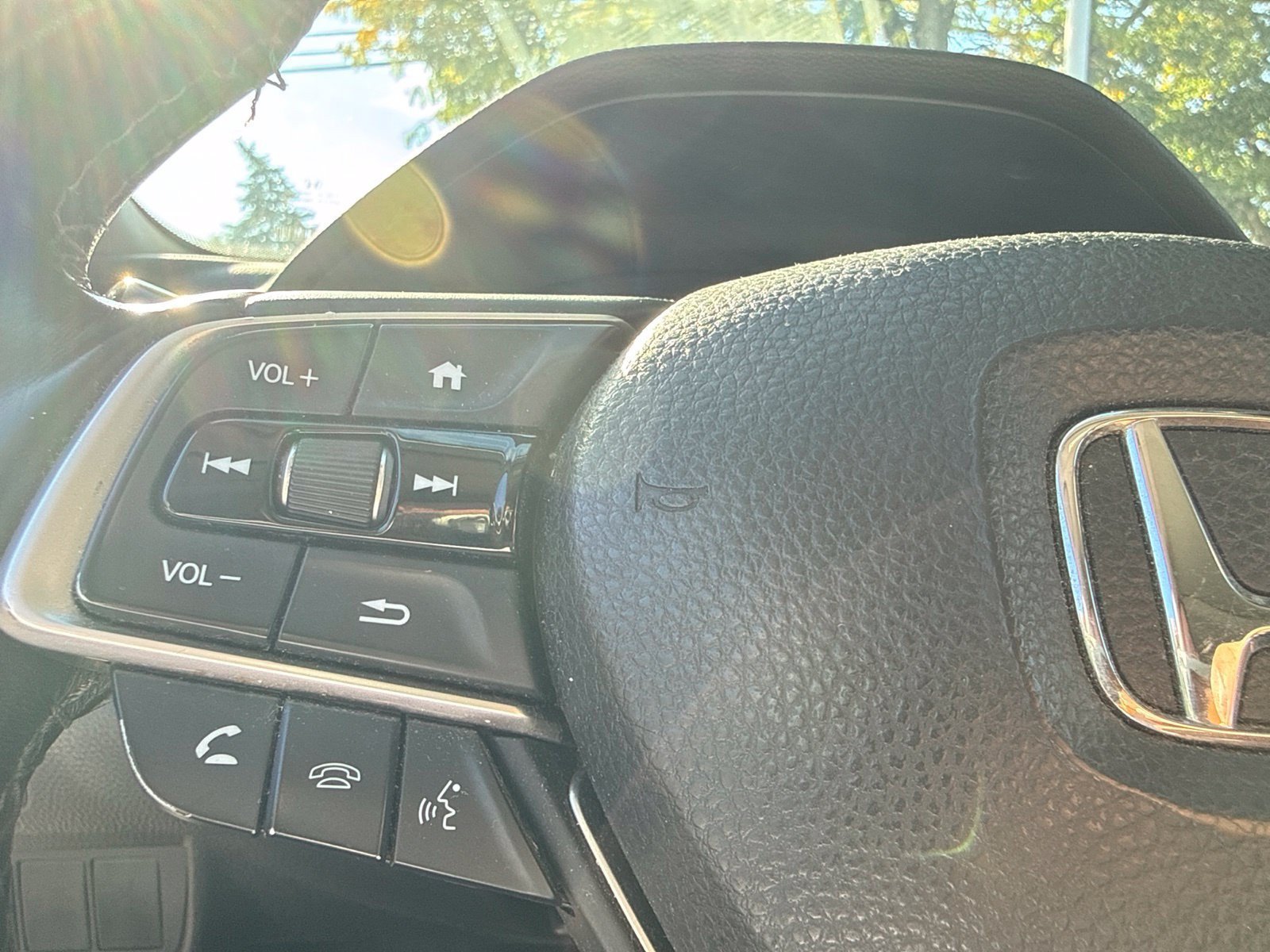 Used 2019 Honda Accord EX-L image 26