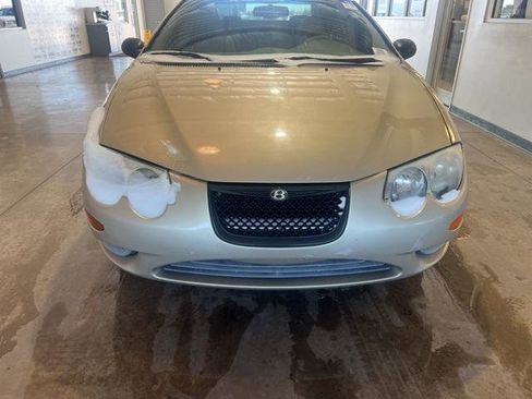 Used 2000 Chrysler 300M 4D Sedan image 2