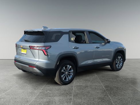 Used 2025 Chevrolet Equinox LT image 5