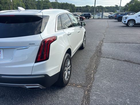 Used 2023 Cadillac XT5 Premium Luxury w/ Technology Package FWD image 7