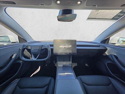 Used 2025 Tesla Model 3 Long Range image 17
