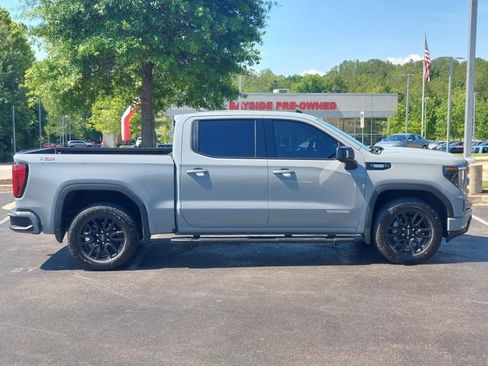 Used 2024 GMC Sierra 1500 Elevation w/ Elevation Premium Package AWD/4WD image 32