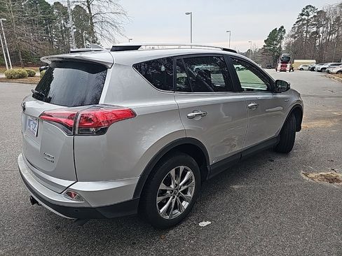 Used 2016 Toyota RAV4 Limited w/ Advanced Technology Package image 8