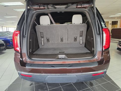 Used 2023 GMC Yukon SLT w/ Max Trailering Package image 35