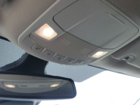 Used 2024 Ford Edge SEL image 25