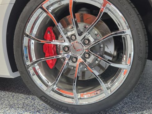 Used 2019 Chevrolet Corvette Grand Sport RWD image 4