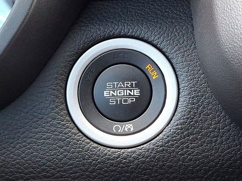 Certified 2022 RAM 1500 Big Horn w/ Night Edition image 27