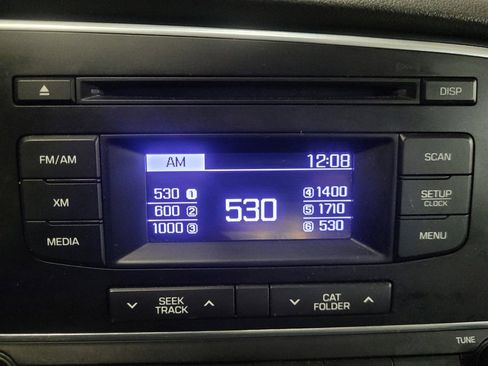 Used 2017 Hyundai Elantra SE w/ Cargo Package image 25