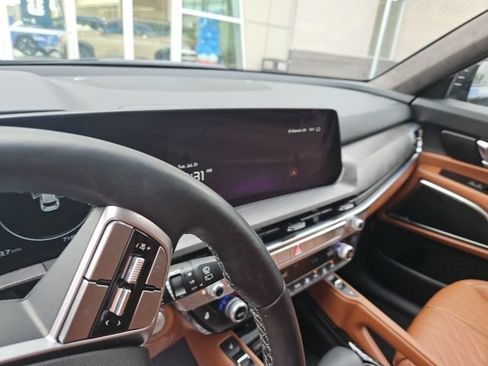 Certified 2025 Kia Telluride SX Prestige X-Line AWD/4WD image 14
