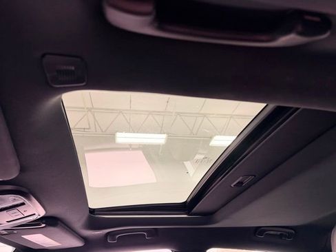 Used 2023 Dodge Charger Scat Pack w/ Plus Group image 19