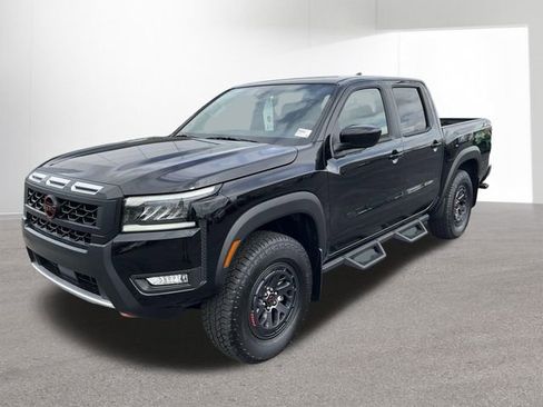 New 2026 Nissan Frontier PRO-4X w/ Tow Package AWD/4WD image 2