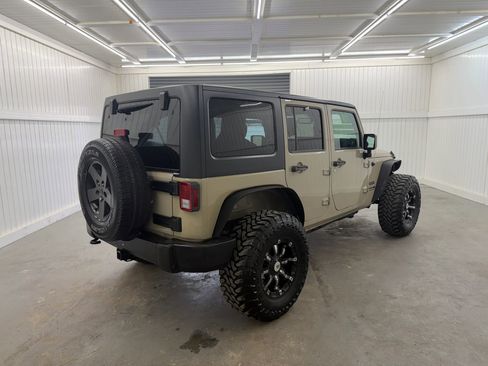 Used 2018 Jeep Wrangler Unlimited Sport S image 5
