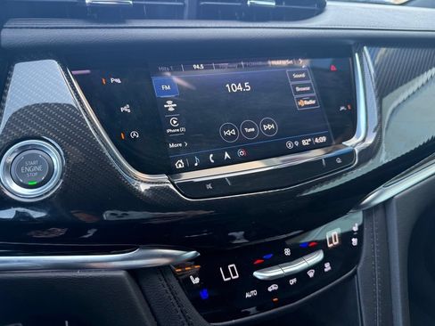 Certified 2024 Cadillac XT6 Sport w/ Technology Package AWD/4WD image 14