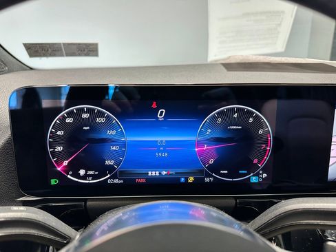 Certified 2025 Mercedes-Benz GLA 250 Exclusive 4MATIC w/ Exclusive Package image 18