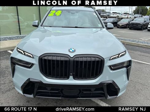 Used 2024 BMW X7 xDrive40i w/ Executive Package AWD/4WD image 10