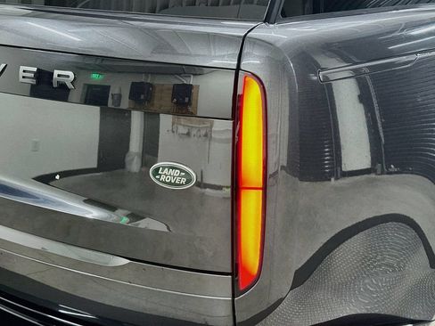 Used 2023 Land Rover Range Rover SE AWD/4WD image 33