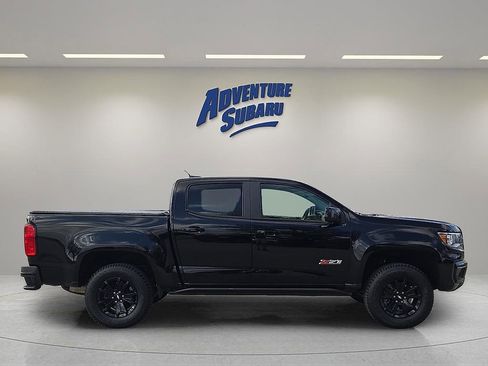 Used 2022 Chevrolet Colorado Z71 w/ Z71 Midnight Edition image 7