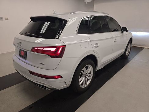 Used 2023 Audi Q5 2.0T Premium w/ Convenience Package image 5