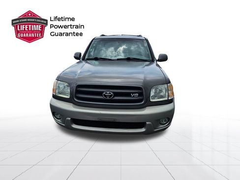 Used 2004 Toyota Sequoia SR5 AWD/4WD image 4