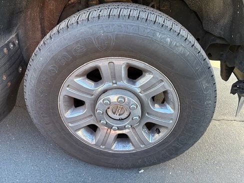 Used 2012 Ford F250 King Ranch w/ King Ranch w/Chrome Pkg image 16