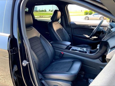 Used 2024 Ford Edge ST-Line AWD/4WD image 7