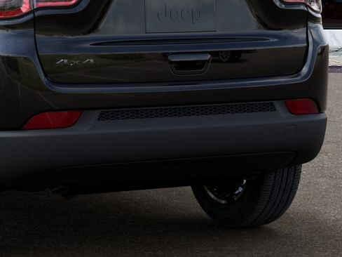 New 2026 Jeep Compass Latitude AWD/4WD image 13